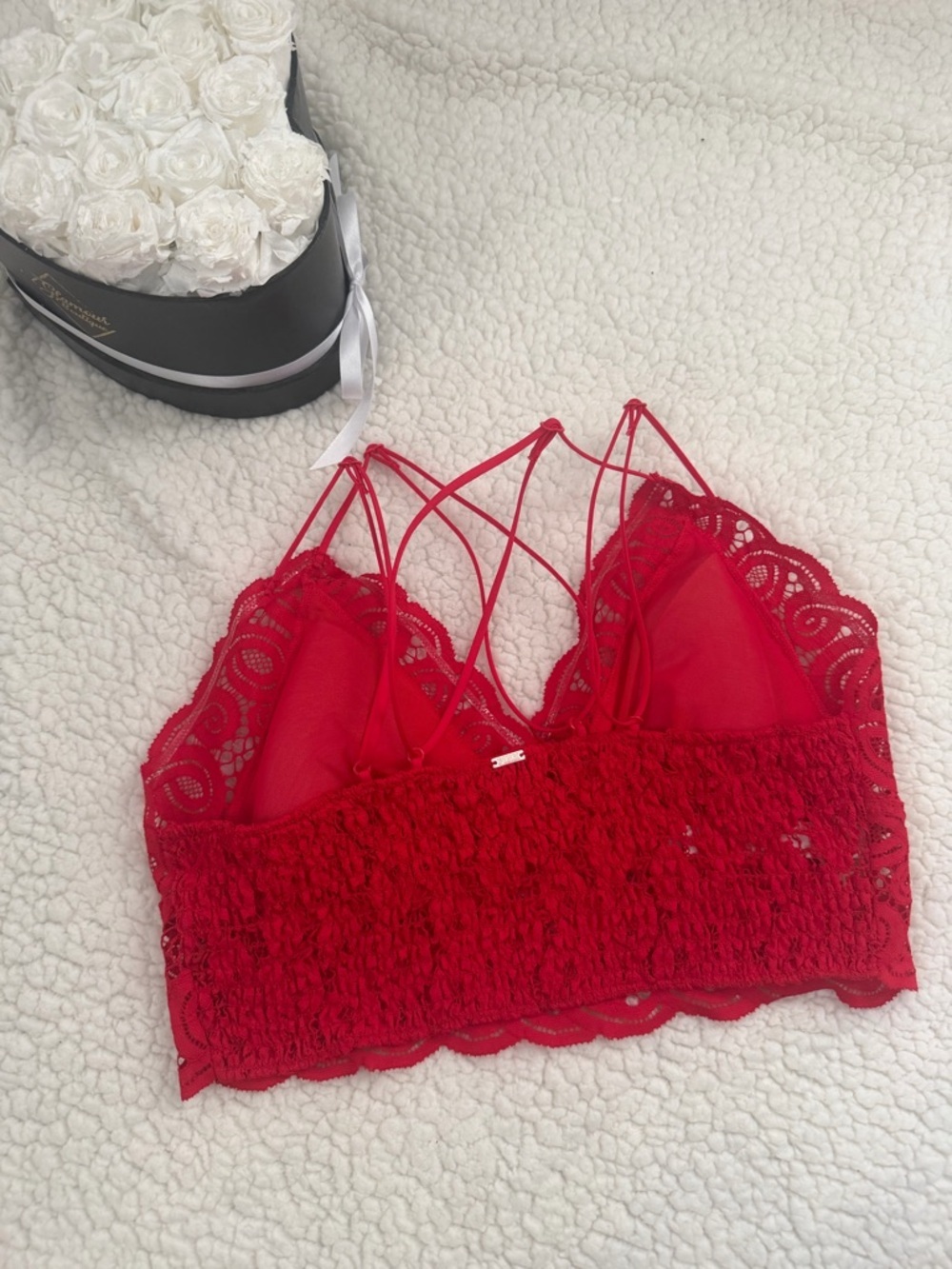 NWT Victoria's Secret PINK Red Lace Bralette - Picture 2 of 4